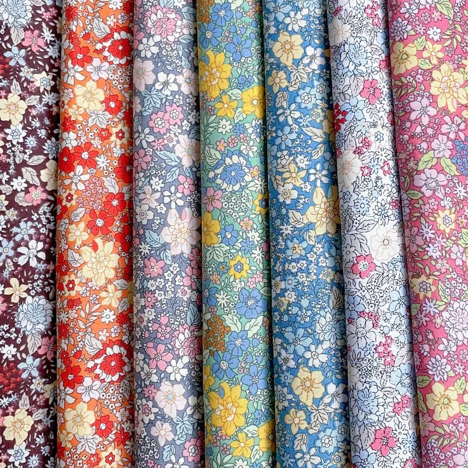 Bavlněná květinová látka 145x50cm digitální potisk šicí materiál na šaty, sukně, dětské oblečení