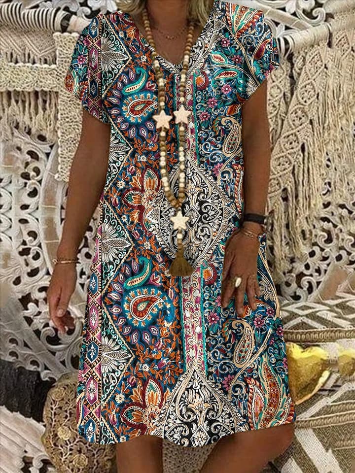 Dámské letní šaty v nadměrné velikosti s výstřihem do V a květinovým potiskem