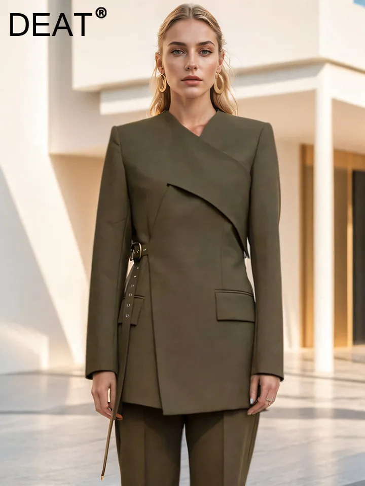 Dámské elegantní sako s véčkovým výstřihem a stahovací pasem - módní podzimní bunda