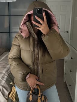 Dámská bavlněná prošívaná bunda, ležérní zimní kabát, pevná kapuce, stojáček na zip, kapsa, teplý dámský kabát, denní pouliční oblečení, nové svrchní oblečení - náhled 3