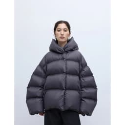 Trendy péřová bunda Silhouette ~90% bílé husí peří s kapucí pro ženy, zaoblené rukávy, zesílený prošívaný kabát, nový model zima 2025 - náhled 2