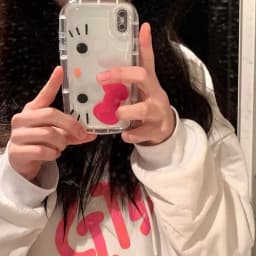 Pouzdro s motivem Hello Kitty s červenou mašlí a tlustým popruhem pro iPhone 16 14 12 13 11 15 Pro Max XR XS MAX 7 8Plus MINI Y2K Girl Kawaii Cover - náhled 2