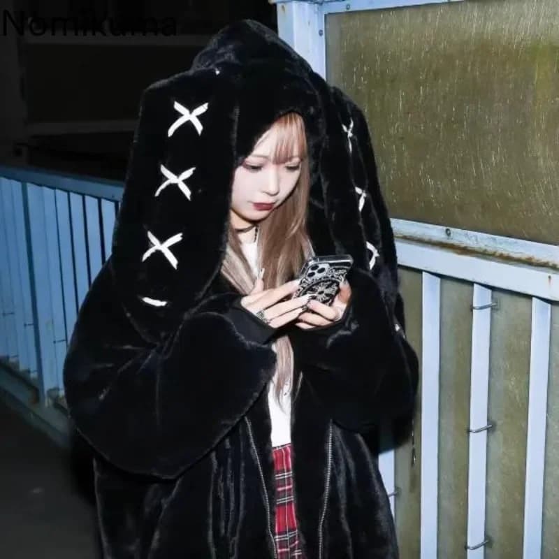 Zimní oblečení 2025 Dámské bundy Harajuku Králičí uši Punk Černé kabáty Ztluštěný chlupatý zip Nadměrné topy Y2k Ropa Mujer