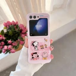 Cute Cartoon Peanuts  Snoopy Charlie Brown Phone Case For Samsung Galaxy Z Flip 6 5 Soft TPU Back Co