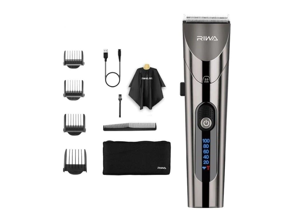 Dobíjecí Profesionální strojek na vlasy Carbon