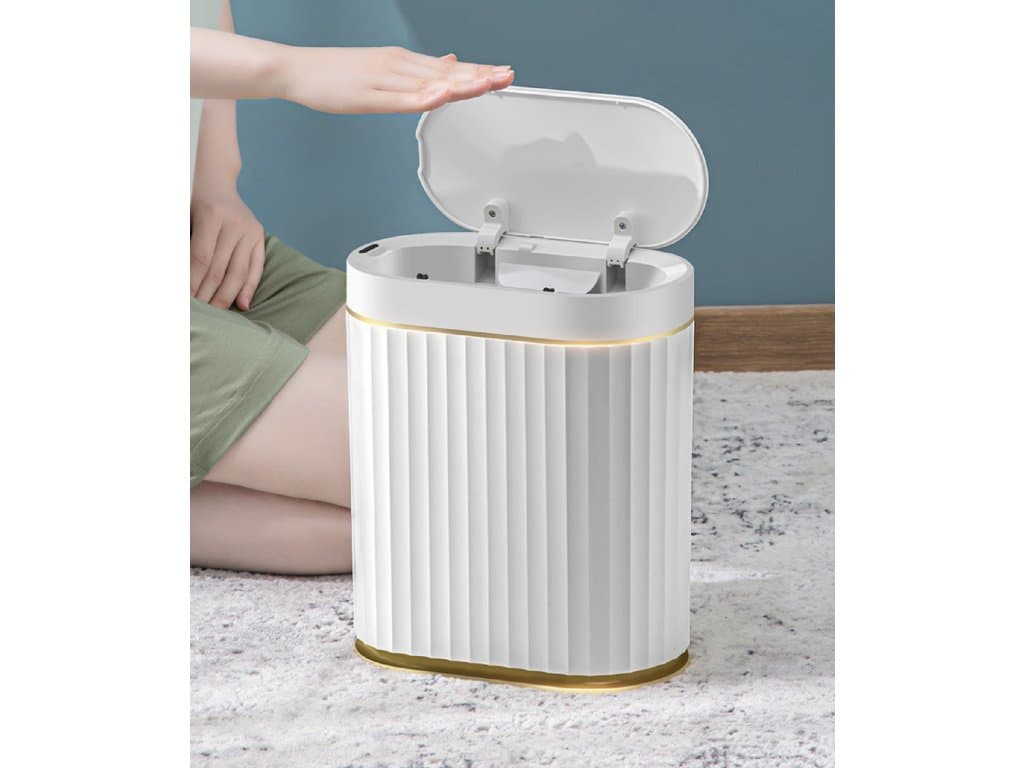 Odpadkový koš s inteligentním senzorem