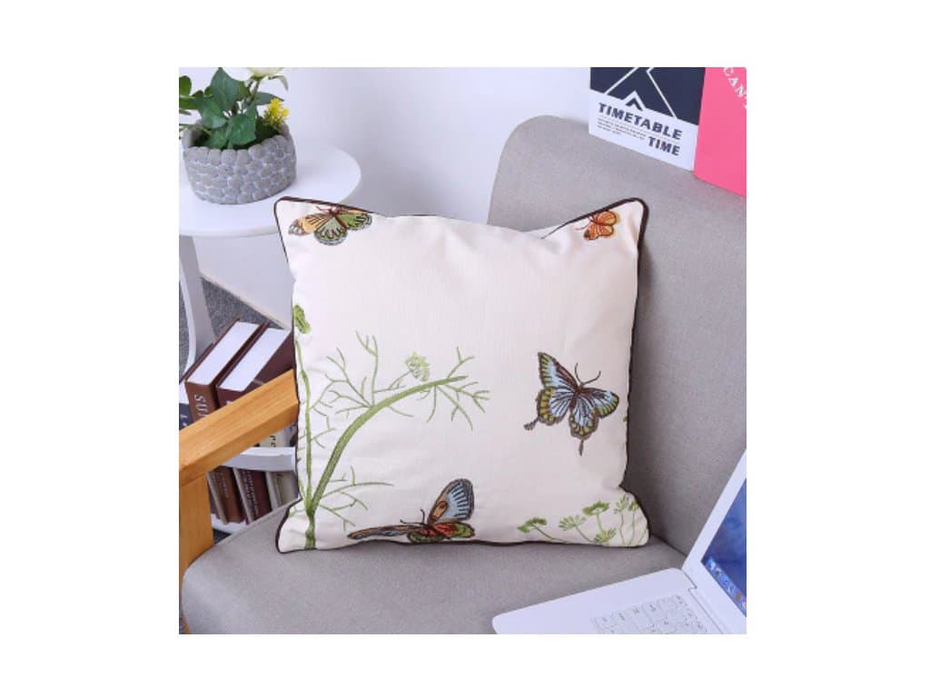 Vyšívaný Povlak na polštář Květinový 45x45 typ 2