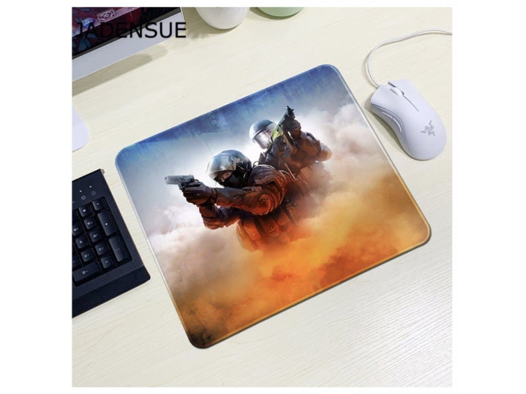 Herní podložka pod myš přestřelka