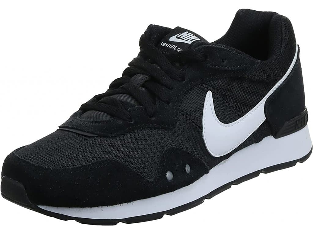 Dámské běžecké tenisky Nike Venture černé