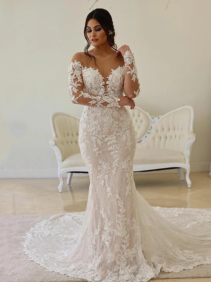 Elegantní průsvitné svatební šaty s výstřihem do O-neck a dlouhým rukávem s aplikací a odhalenými zády, velikost pro zakázku