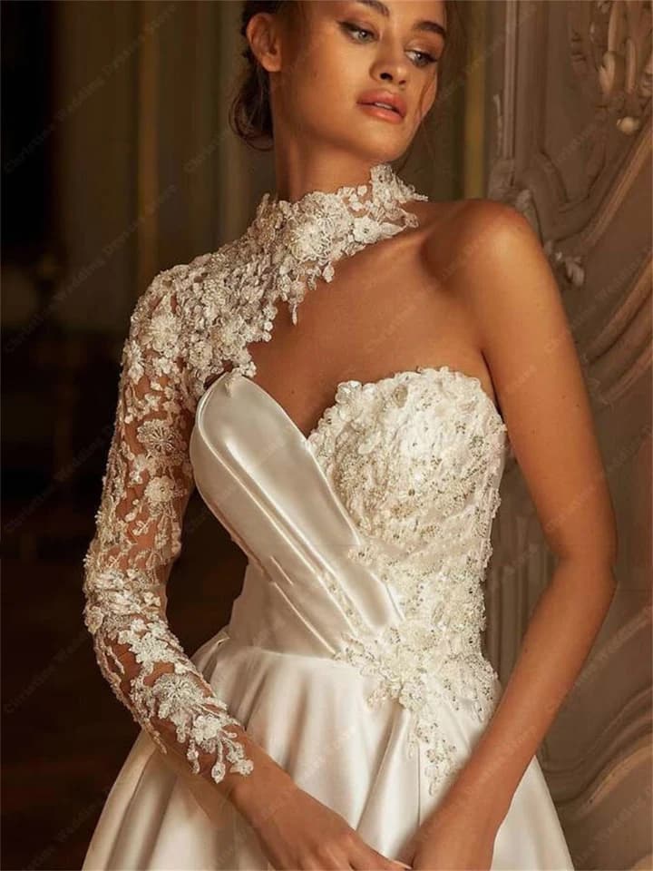 Svatební šaty s vintage saténovou výstřihem, elegantní, s jednoduchými rukávy a odhalenými zády, svatební šaty s květinovou samolepkou, áčkové šaty na míru