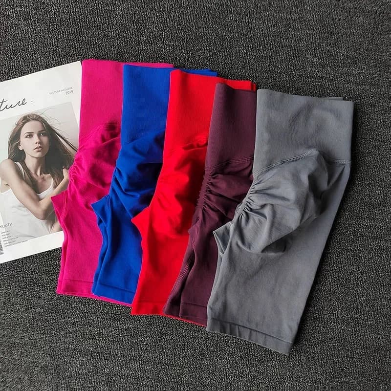 Dámské bezešvé cvičební legíny s vysokým pasem a prodyšnými cvičebními kraťasy