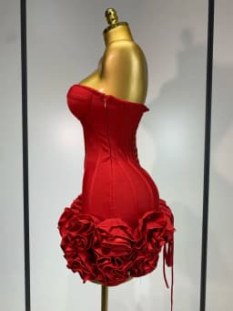 Dámské mini šaty s květinovým vzorem a odhalenými zády bez ramínek - Bodycon, párty, koktejlové, večerní, klubové - náhled 4