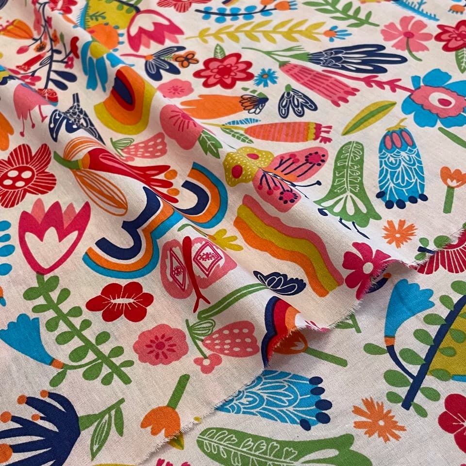 Růžový květinový bavlněný popelín, digitální tisk, prošívací materiál na šaty a sukně