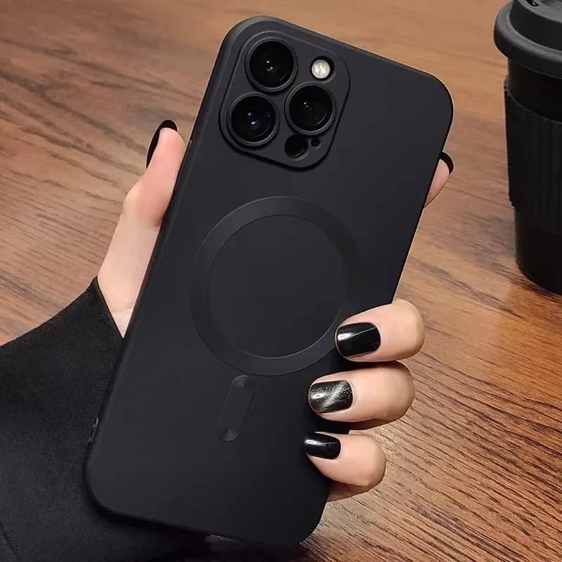 Magnetické bezdrátové nabíjecí pouzdro pro iPhone 16 15 14 13 12 11 Pro Max matné měkké pouzdro s ochranou čočky