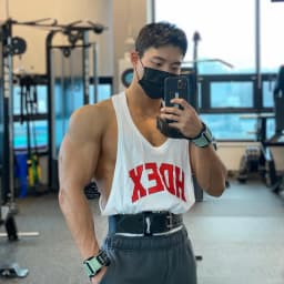 Pánské fitness tílko na ramínka slim fit bez rukávů pro kulturistiku a trénink - náhled 5
