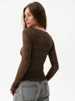 Dámské průsvitné krajkové crop top s dlouhým rukávem - slim fit tričko s kulatým výstřihem - náhled 3