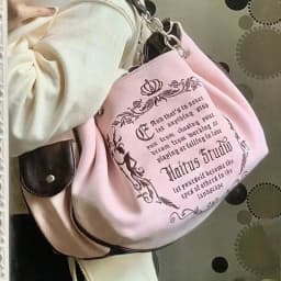 Dámská podpažní kabelka z kůže se zipem - stylová crossbody taška přes rameno - náhled 4