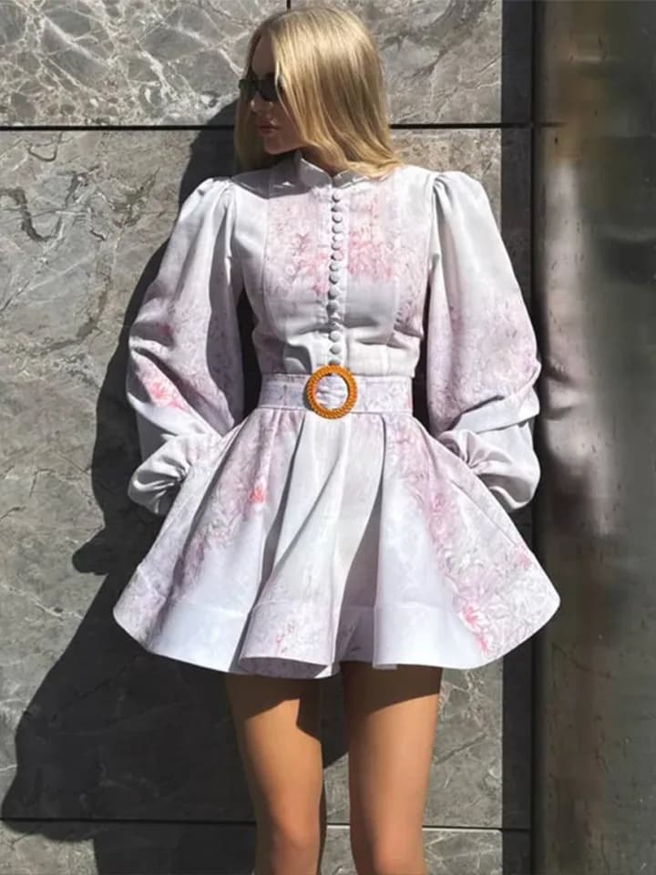 Elegantní dámské letní šaty s potiskem a páskem - módní společenské šaty s dlouhým rukávem