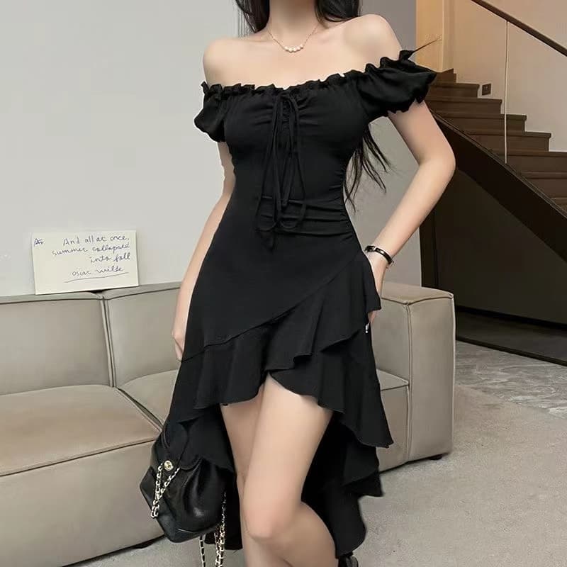 Letní černé midi šaty dámské s volány a odhalenými rameny elegantní společenské