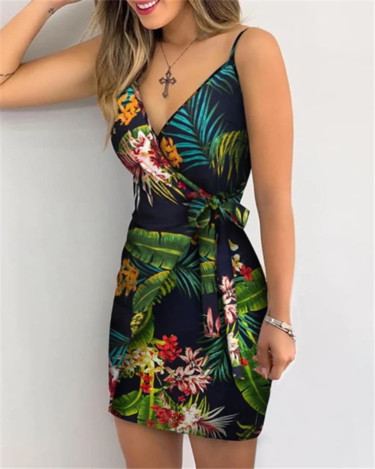 Dámské elegantní letní šaty s úzkými ramínky a véčkovým výstřihem, slim fit koktejlové šaty