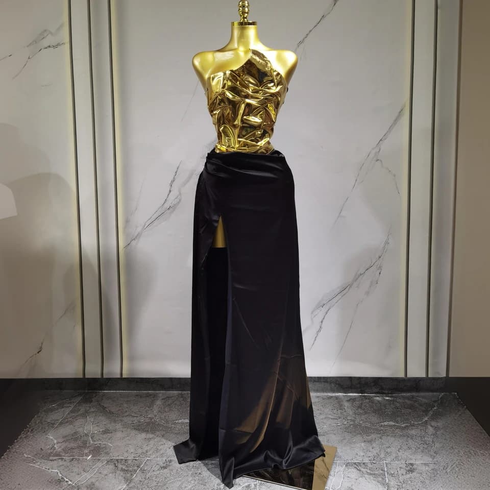 Luxusní zlaté společenské šaty s flitry | Dlouhé elegantní večerní šaty se sexy rozparkem