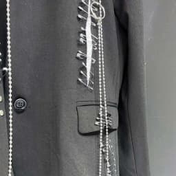 Pánský elegantní sako s kovovým řetězem - módní slim fit blazer pro společenské i volnočasové použití - náhled 7