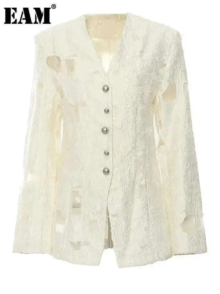 Dámský elegantní béžový blazer s výstřihem do V - módní jarní kabátek pro plnoštíhlé