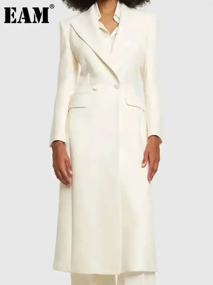 Dámský béžový elegantní midi blazer s úzkým střihem - jarní/podzimní móda 2025