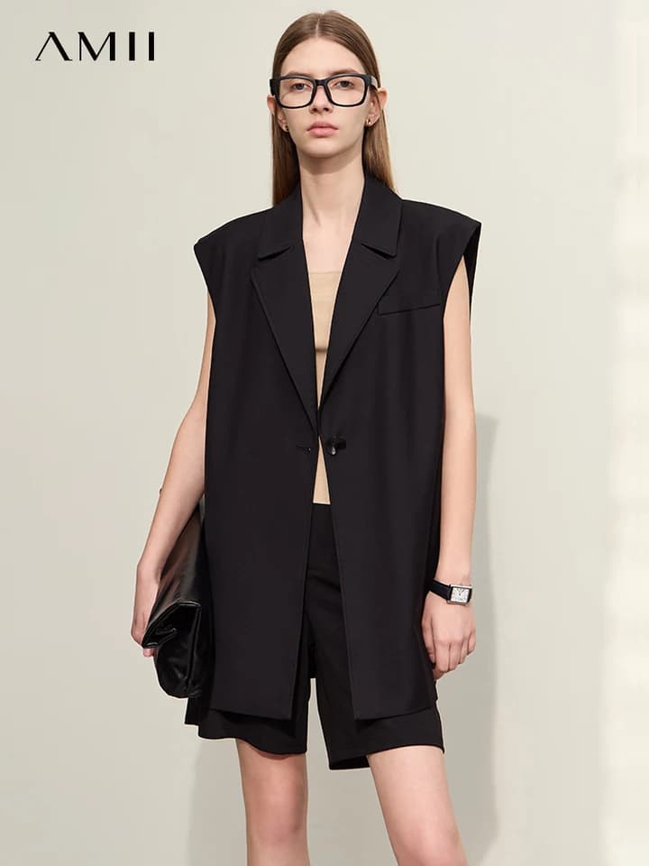 Dámská vesta volného střihu béžová elegantní podzimní sako bez rukávů