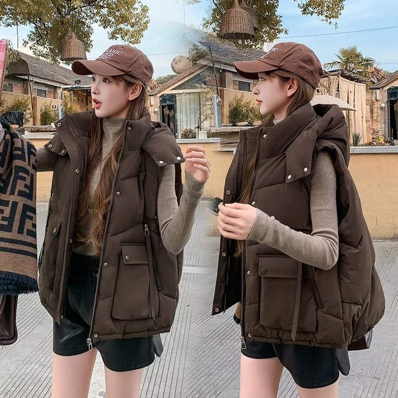 Dámská prošívaná vesta s kapucí - zimní prodyšná termo vesta do chladného počasí