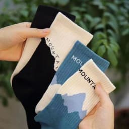 Dámské asymetrické ponožky jarní sportovní designové kreativní vzory komfortní střední délka - náhled 3