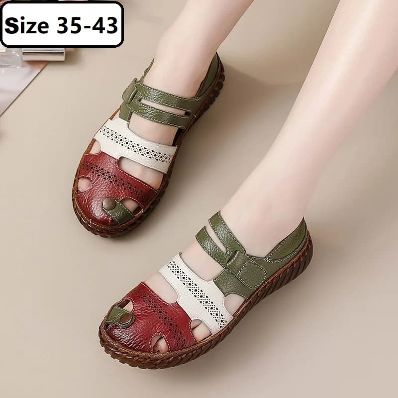 Pravé kožené letní sandály pro ženy velikost 43 s výřezy uzavřená špička