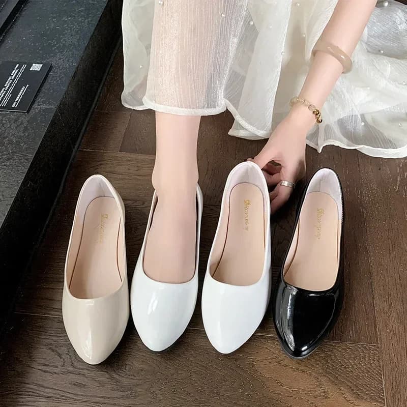 Dámské baleríny bílé lakované slip on svatební boty pohodlné