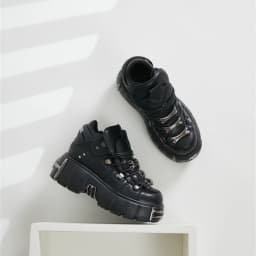 Dámské punk boty šněrovací 6 cm podpatky platforma goth kotníkové kovová ozdoba - náhled 5