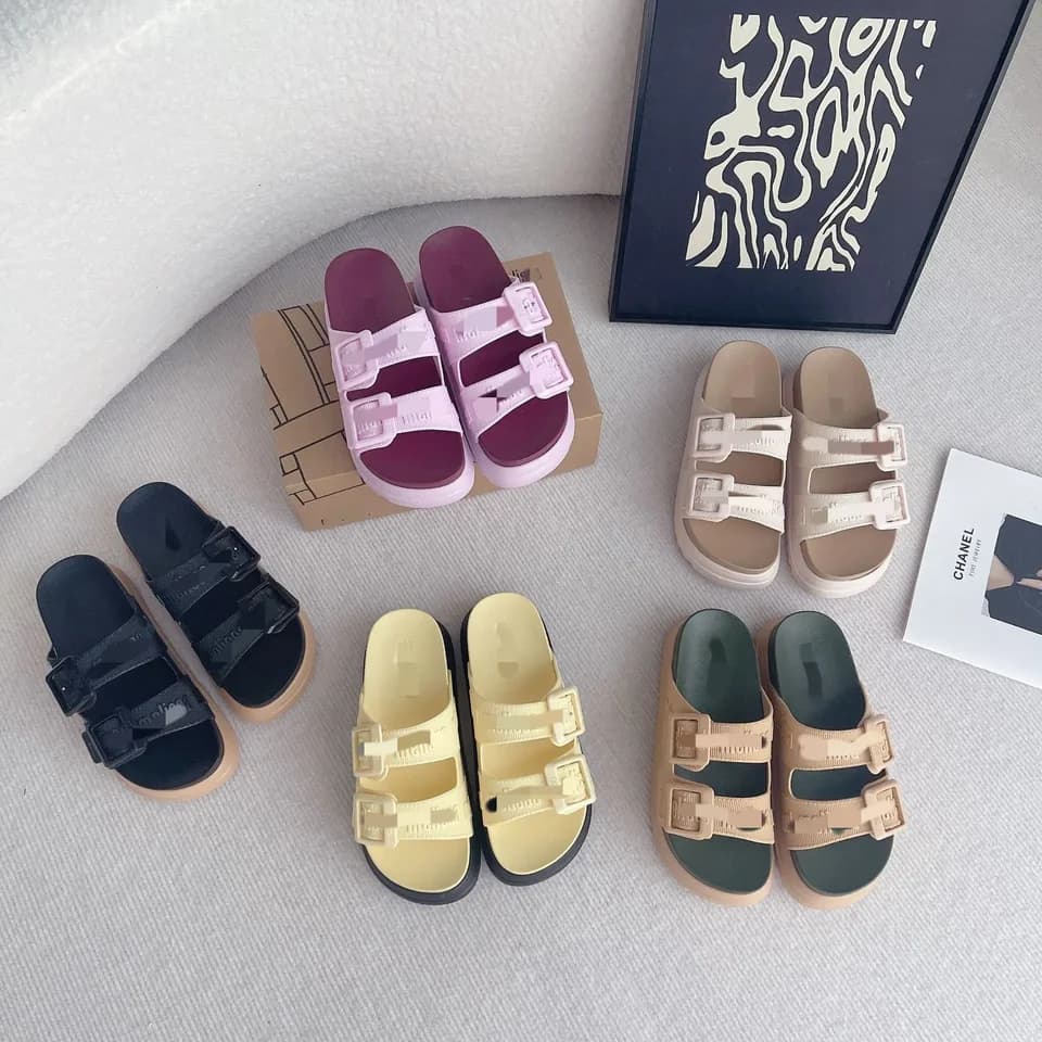 Letní dámské plážové slip-on sandály s tlustou podrážkou a dvojitými přezkami