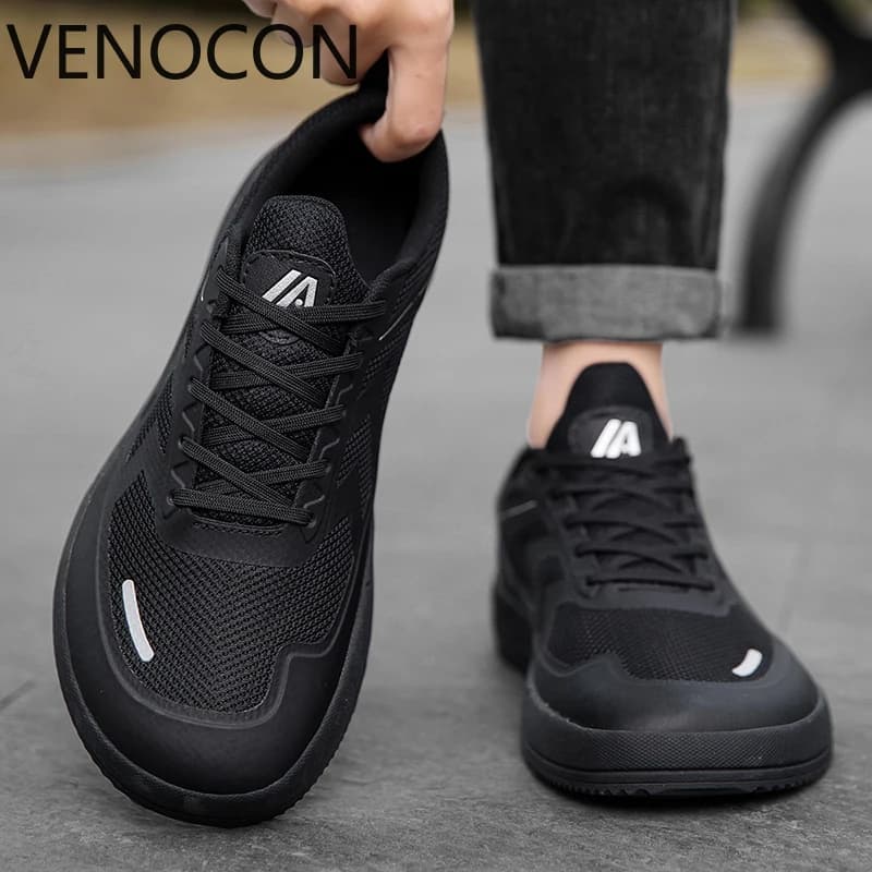 Minimalistické tenisky unisex s širokou špičkou pro volný pohyb