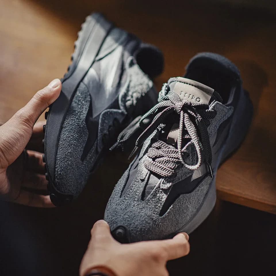 Černé patchworkové tenisky prodyšné nízké s tlustou podrážkou sportovní letní