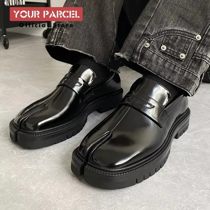Pánské tabi loafers kožené s tlustou podrážkou a rozdělenou špičkou patentovou kůží casual