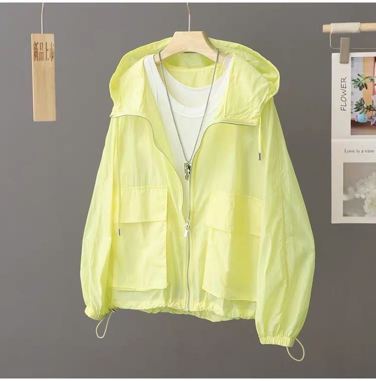 Women's Lightweight Hooded Windbreaker Jacket - Breathable Sun Protection Outdoor Coat Plus Size