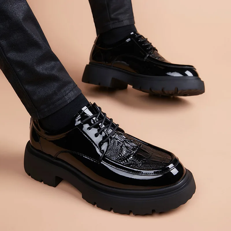 Pánské lakované černé boty 2024 formální obuv do kanceláře