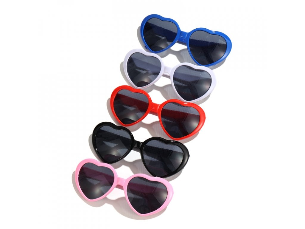 Brýle ve tvaru srdce spousta barev