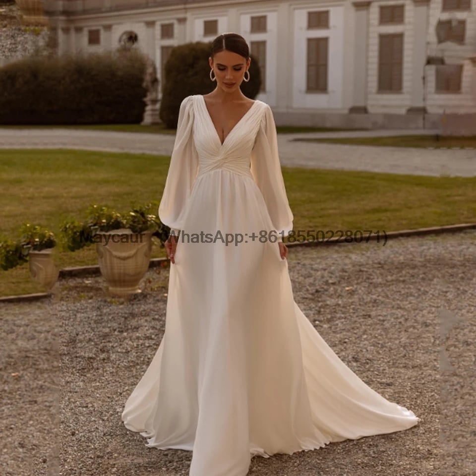 Elegantní šifonové svatební šaty do V s dlouhými rukávy a odhalenými zády, bílé