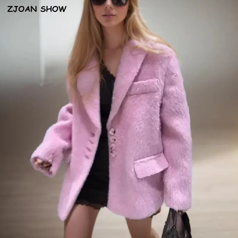 Dámský volný módní blazer s chlupatou texturou v pastelových barvách - elegantní podzimní kabát