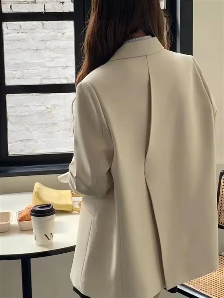 Dámské elegantní sako s rozparkem - stylový podzimní blazer pro kancelář a volný čas