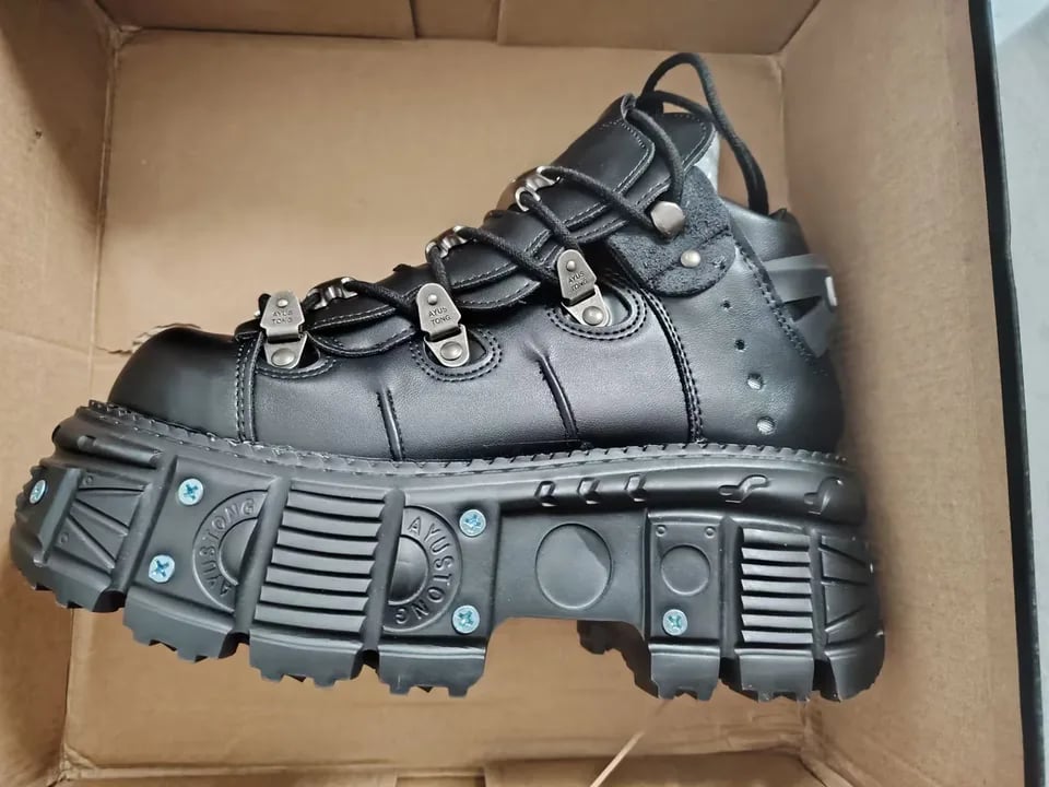 Nové černé 8 cm platformové boty unisex goth punk heavy metal