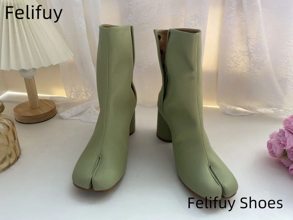 Zelené podzimní kotníkové boty s hrubým podpatkem a rozdělenou špičkou z pravé kůže pro ženy